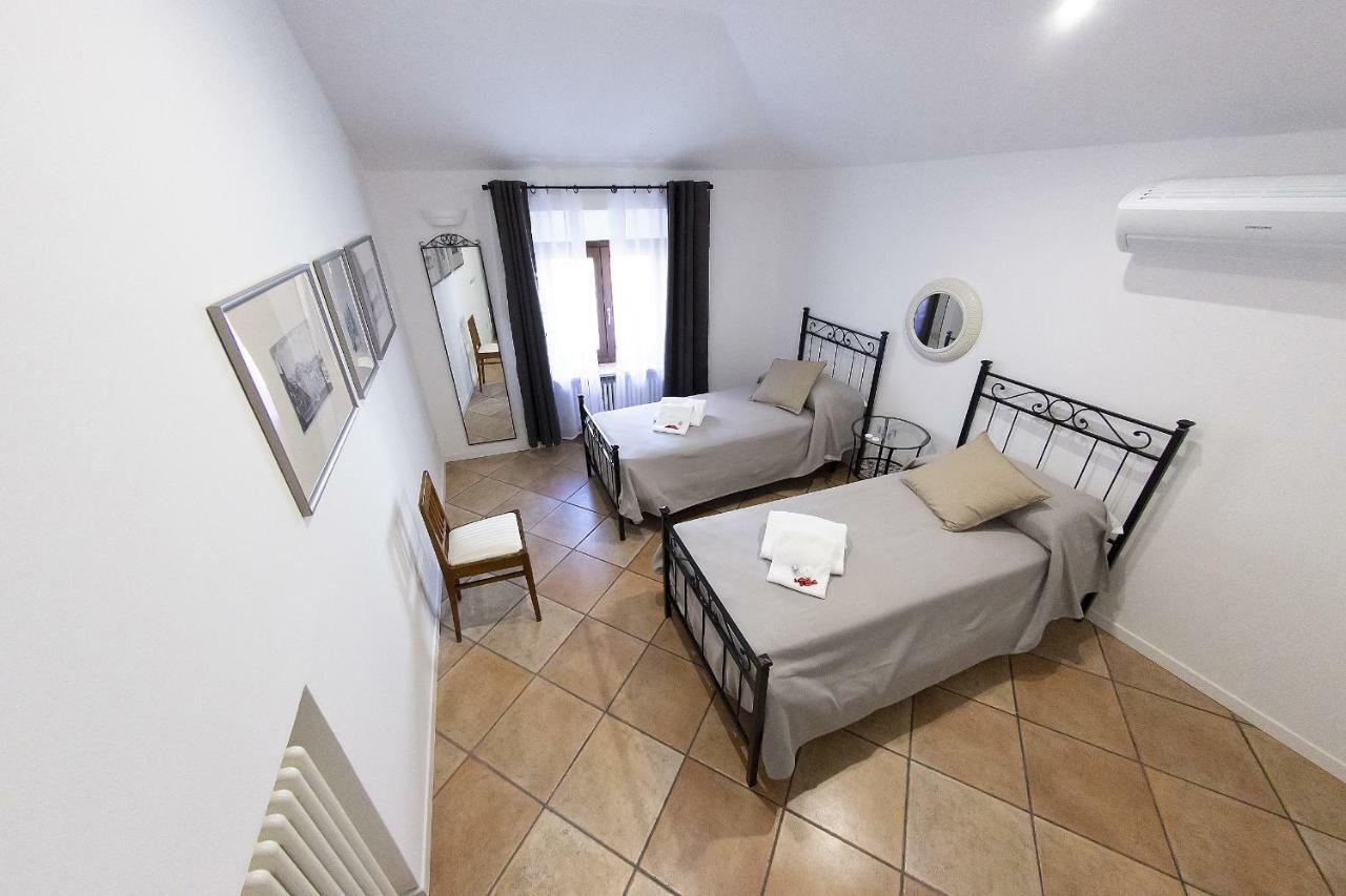 Vivaverona Rooms Esterno foto